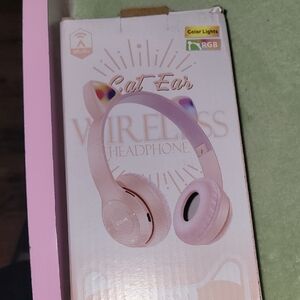 Cat Ear Wireless Headphones - Pink